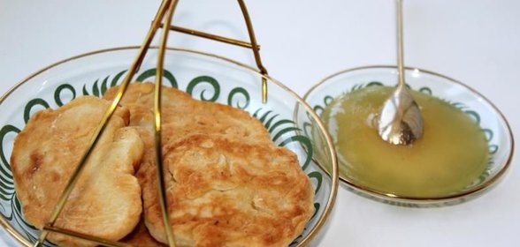 Лепешки на сковороде быстро