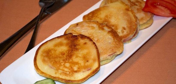 Ветчинка в тесте