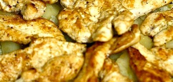 Курица по‑луизиански с рисом и ананасом