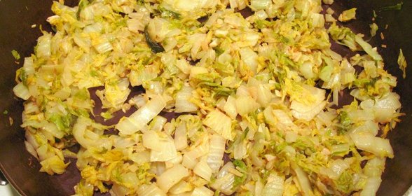 Тушеная пекинская капуста