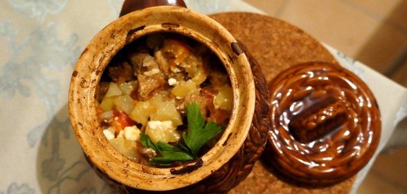 Соевое мясо в горшочках в аэрогриле