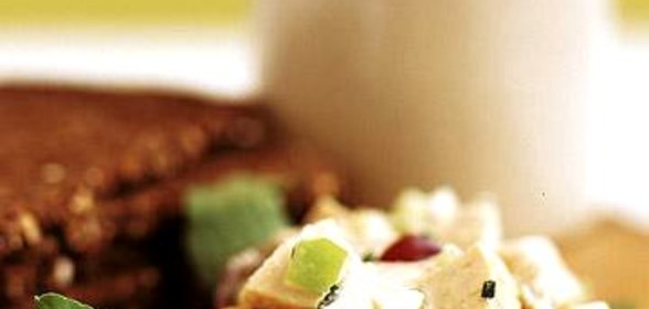 Полезный куриный салат