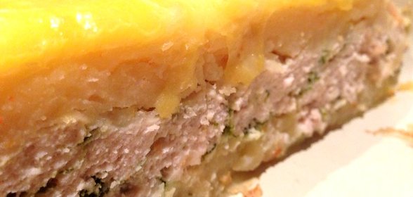 Картофельная запеканка с рыбным фаршем в духовке