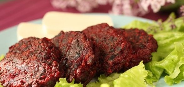 Котлеты из свёклы и моркови