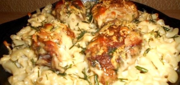 Запеканка из макарон с куриными окорочками