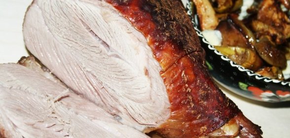 Индейка с грушами и яблоками в апельсиновом соке