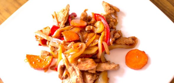 Курица по‑китайски с овощами