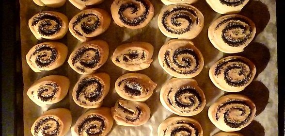 Печенье с маком