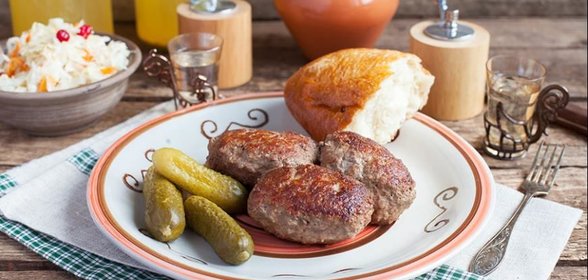 Зразы с яйцом и лесными грибами