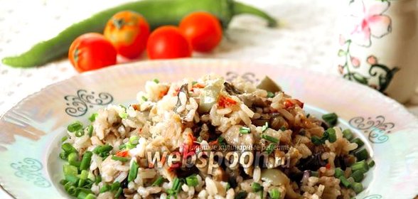 Плов вегетарианский с грибами в мультиварке
