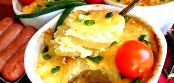 Запеченный картофель со сливками и чесноком «по-французски»