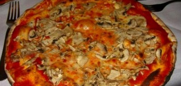 Пицца с грибами