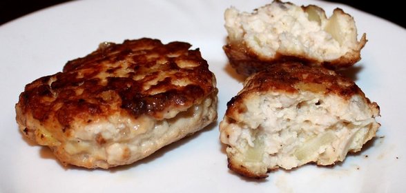 Куриные котлеты с плавленым сыром