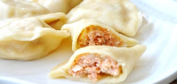 Пельмени с лососем