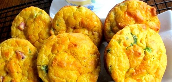 Кекс с ветчиной и сыром