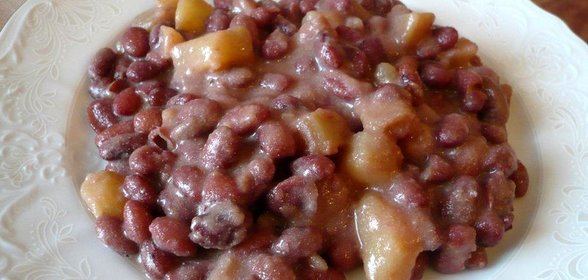 Фасоль тушеная с картошкой в сметане