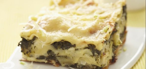 Лазанья с картофелем и шпинатом