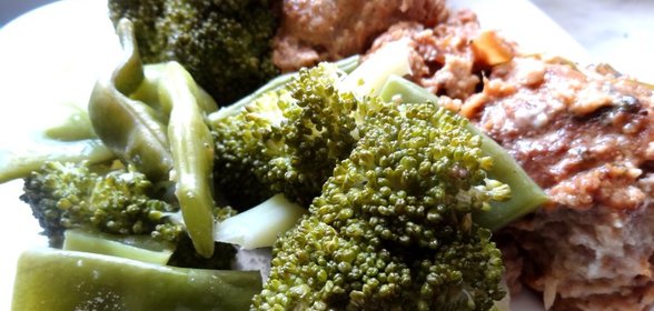 Рыбные фрикадельки в кисло-сладком кокосовом соусе