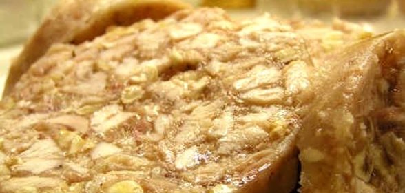 Куриный рулет в бутылке