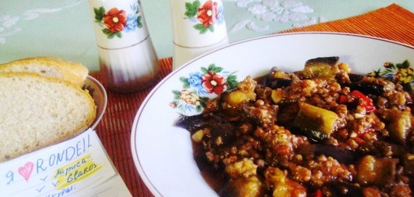 Баклажаны с фаршем
