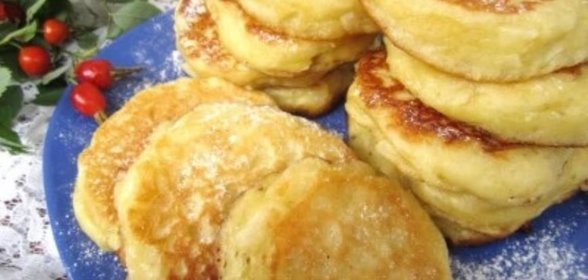 Постные оладьи с яблоками