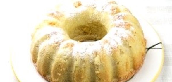 Вкусная шарлотка с яблоками