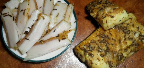 Сало в специях