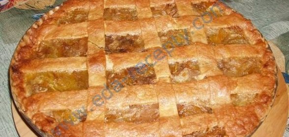 Пирог с тыквой и яблоками