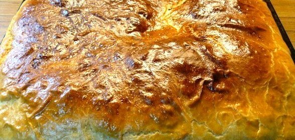 Пирог с жареной рыбой