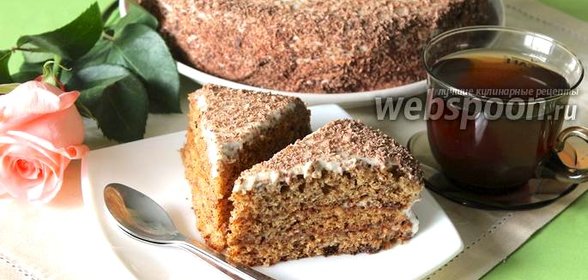 Торт «Медовик» ореховый