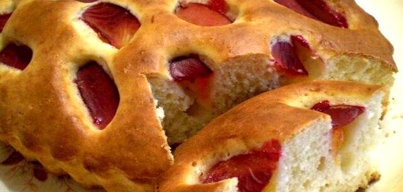 Пирог с нектаринами