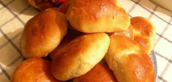 Пирожки с капустой и мясом