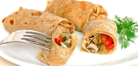 Ржаные блины с запеченными овощами