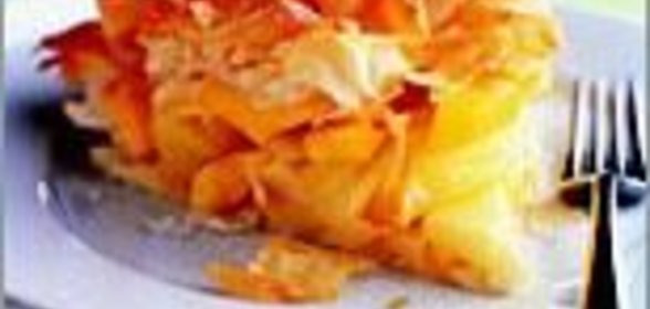 Пирог с яблоками и манго