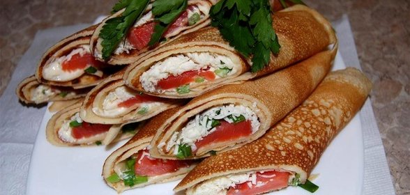 Блины с семгой и сыром