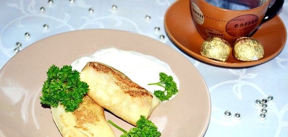 Блины на простокваше с мясом