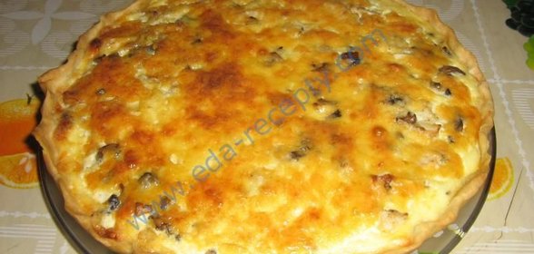 Лоранский пирог с курицей и грибами