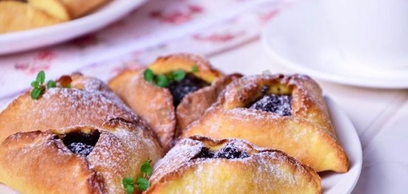 Открытые пирожки треугольники с маком