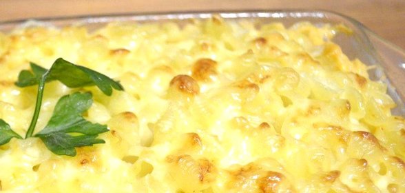 Макаронная запеканка с грибами и фаршем