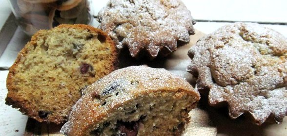 Творожные кексы с вишней