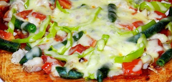 Пицца с фасолью и болгарским перцем