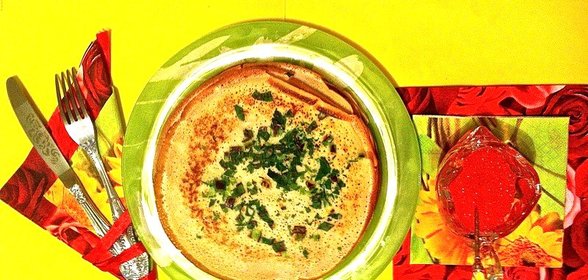 Блины на кефире с припёком из зелени