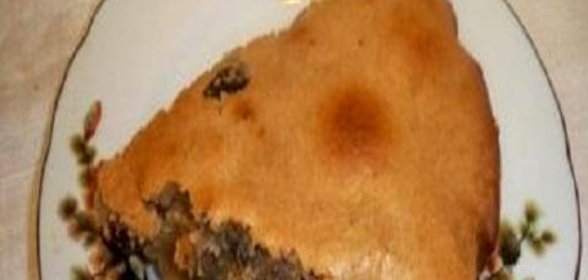 Пирог постный с изюмом