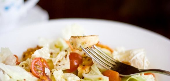 Салат с сырниками