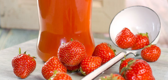 Клубничный ликер