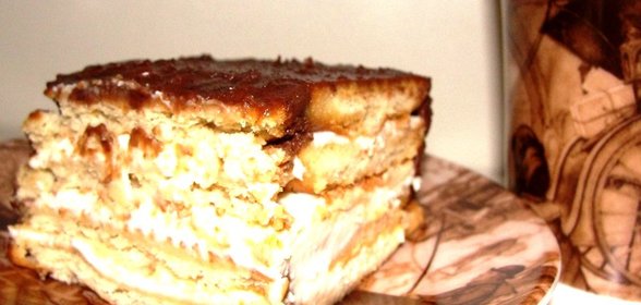 Торт без выпечки из печенья