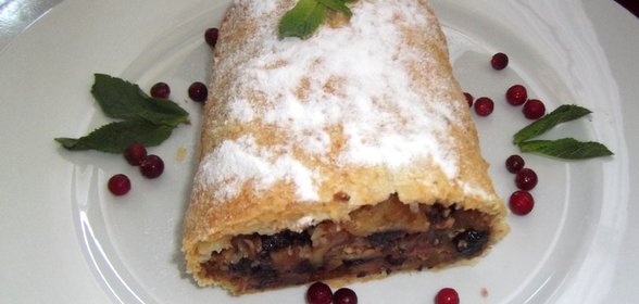 Венский штрудель с яблоками