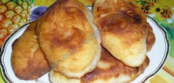 Пирожки с клубникой