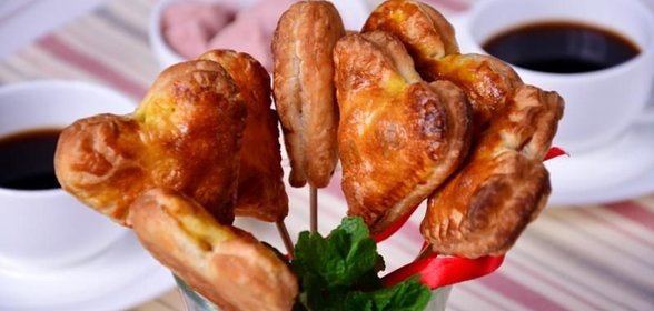 Маленькие пирожки для фуршета Пай-попсы Валентинки
