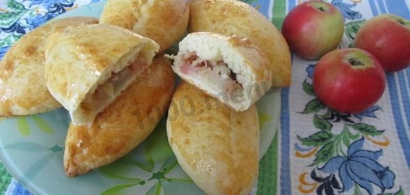 Пирожки из бездрожжевого теста с яблочной начинкой